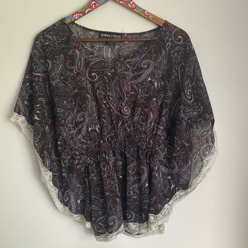 Living Doll women’s blouse size medium brown/burgundy colour mix with lace.